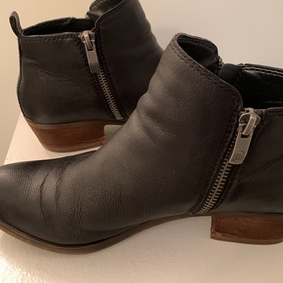Leather ankle boot - Picture 4 of 4